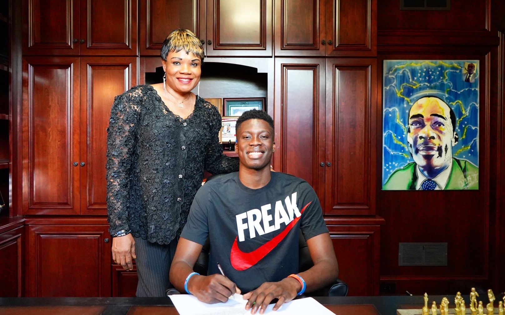 机制背后的 机制背后的