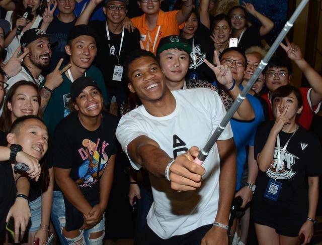 具备持续经 具备持续经